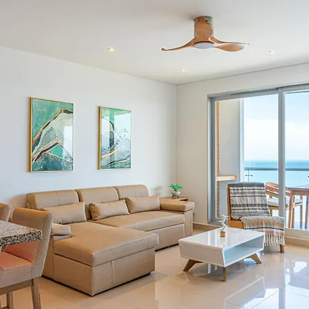Dreams Apartment